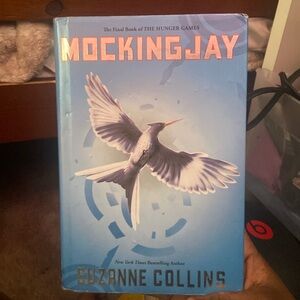 Mockingjay book